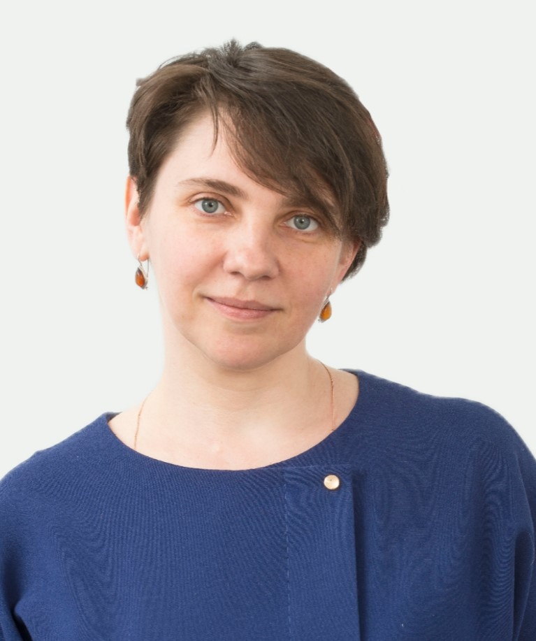 Kateryna Bornukova : Profesora Visitante